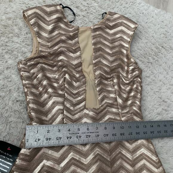 NWT Bebe Brown Gold Sequence Fit and Flare Short Formal Party Dress Medium - Picture 7 of 9